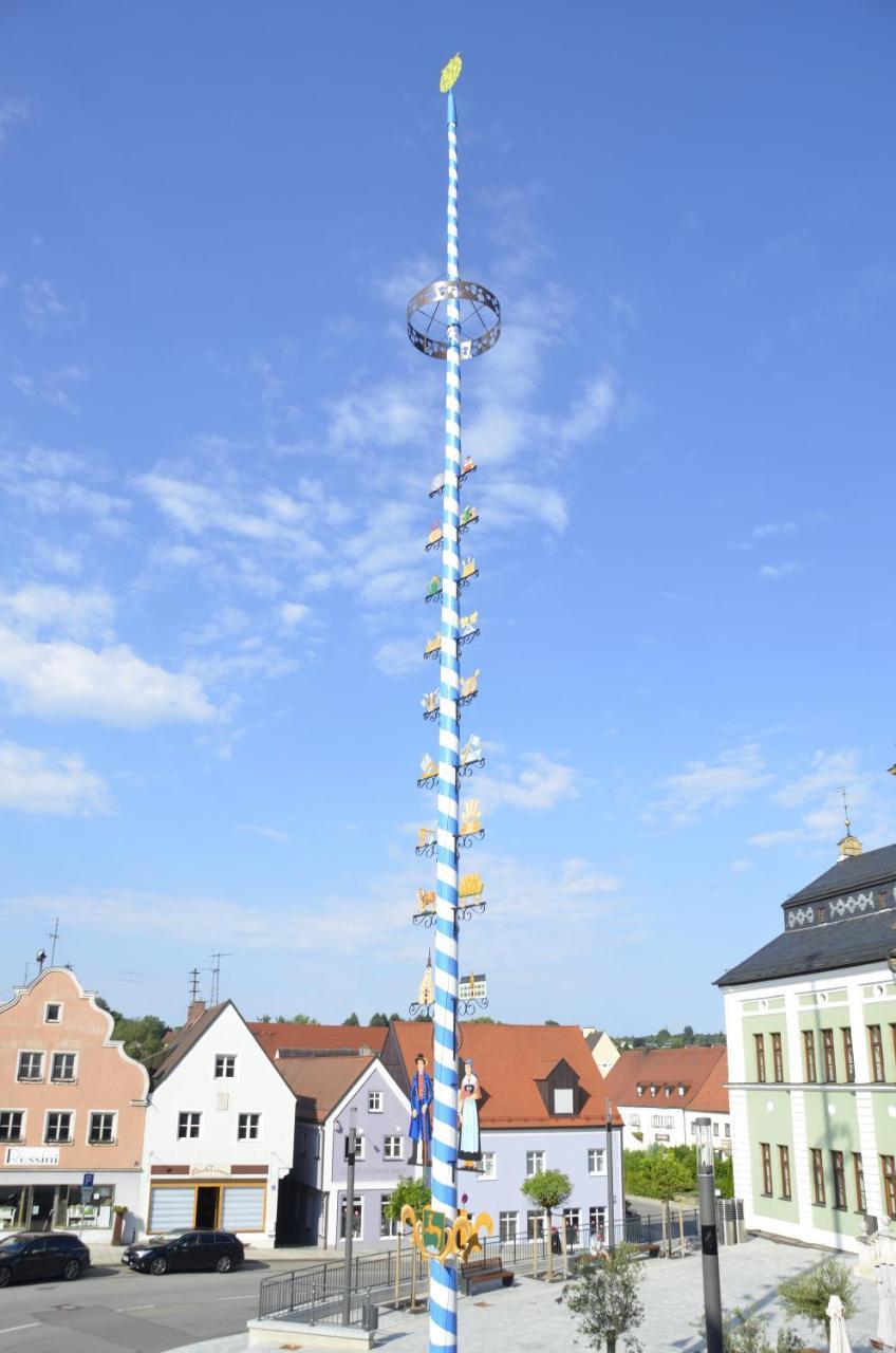 Hotel Gasthof Zur Post Wolnzach Exteriér fotografie